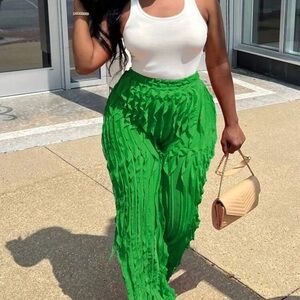 GREEN RUFFLE PANTS